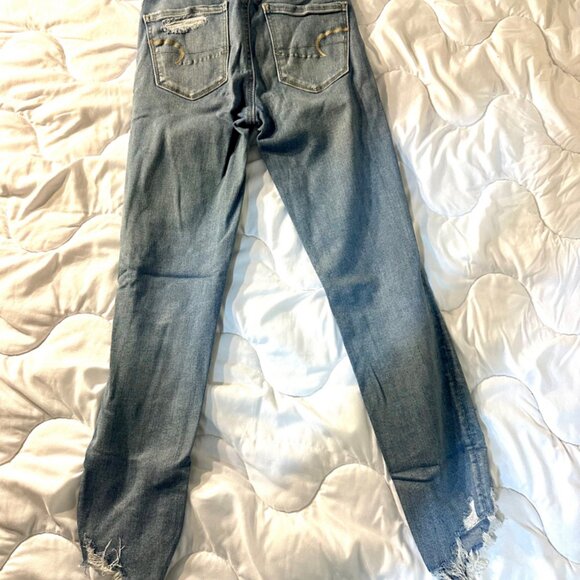 Light-Wash American Eagle Jeans Size 0 Regular Inseam 25 inches straight - Picture 2 of 11